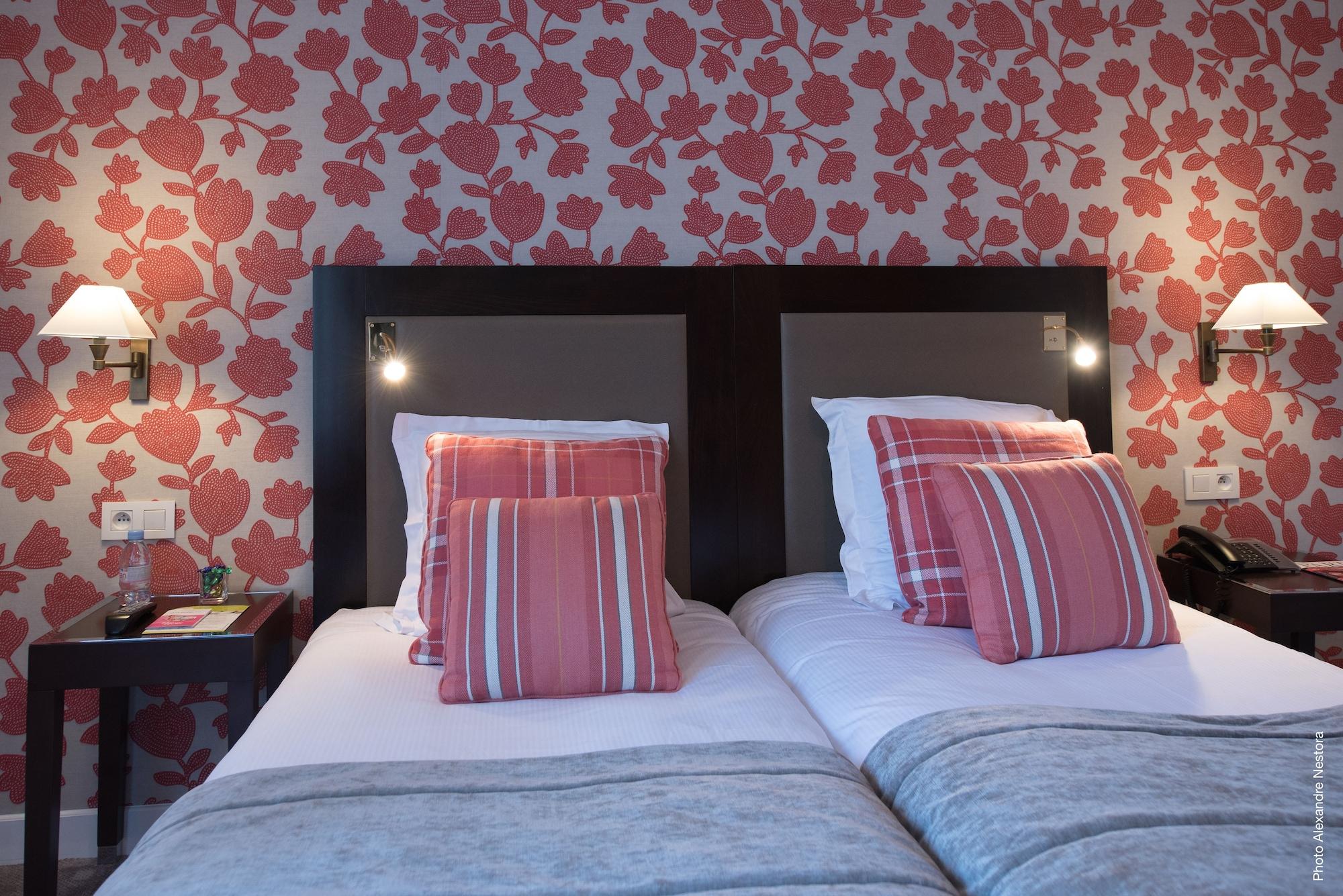 Hotel Le 46 Paris Bagian luar foto